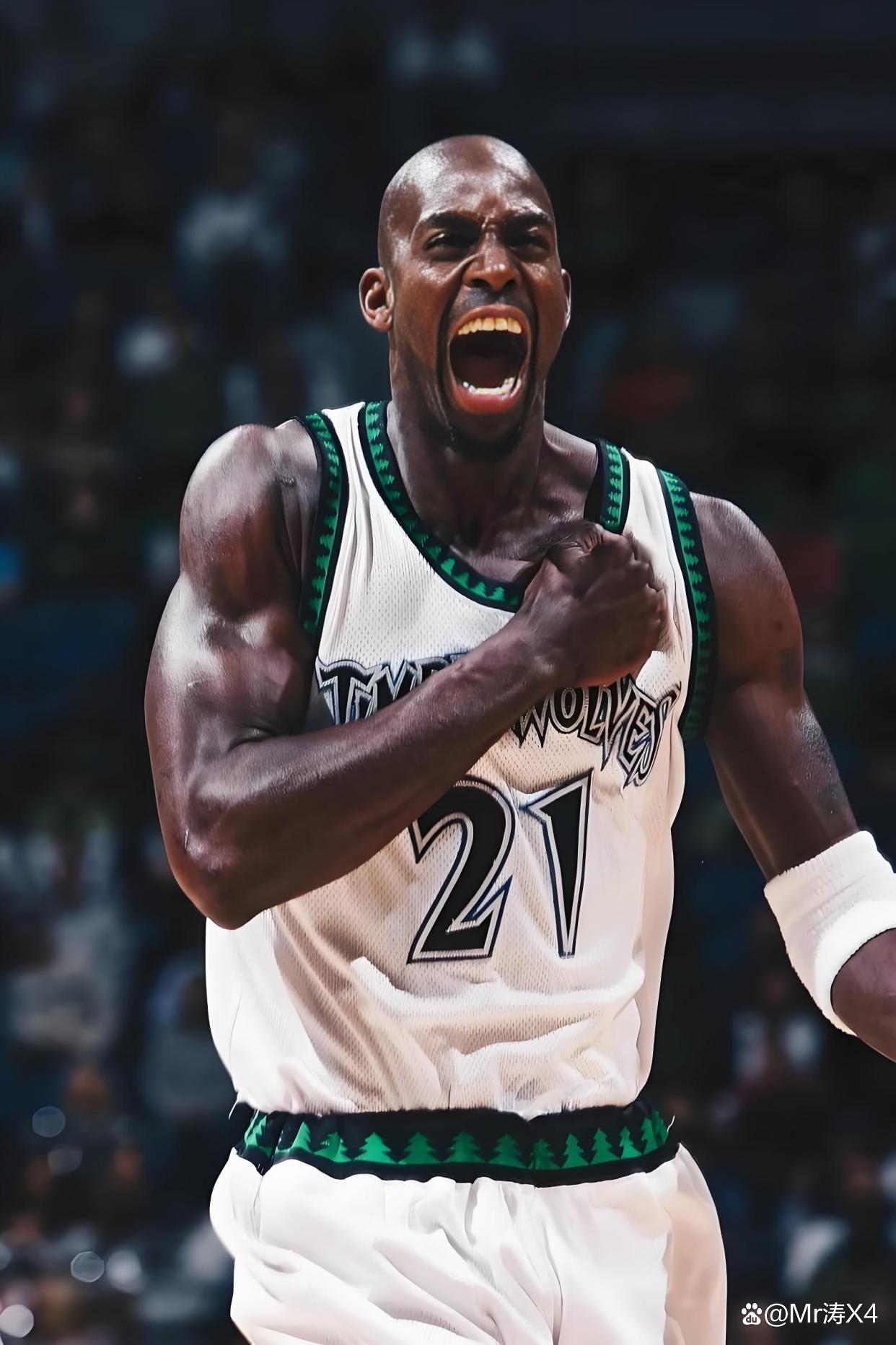 迟来的告别，拜仁在主场为科曼举办告别仪式（主场谢幕夜：拜仁为科曼补办告别仪式）