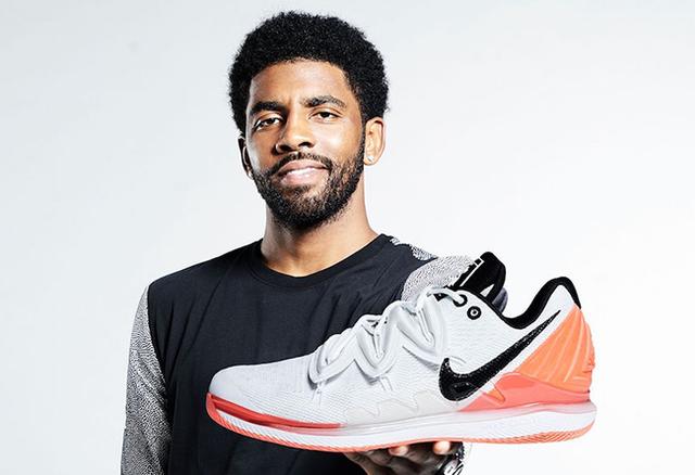 拜仁客战斯图加特：雅克松、金玟哉首发，乌尔比希出战（拜仁客场对阵斯图加特：雅克松、金玟哉先发，乌尔比希登场）